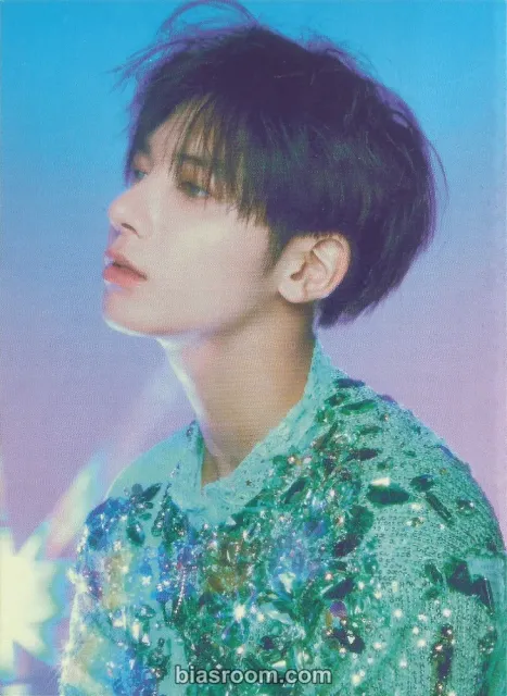 TOMORROW X TOGETHER - Taehyun - The Name Chapter: Freefall Album postcard album inclusion gravity version