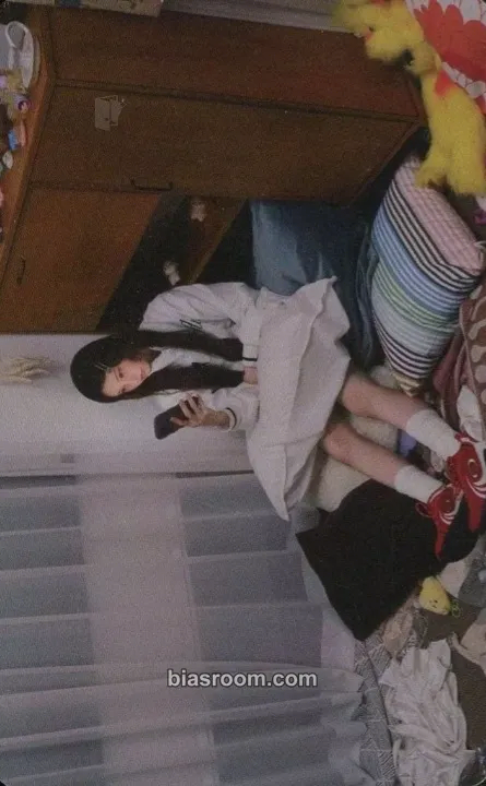 Yunah Toki Yo Tomare Photocard - ILLIT - ILLIT K-pop photocard