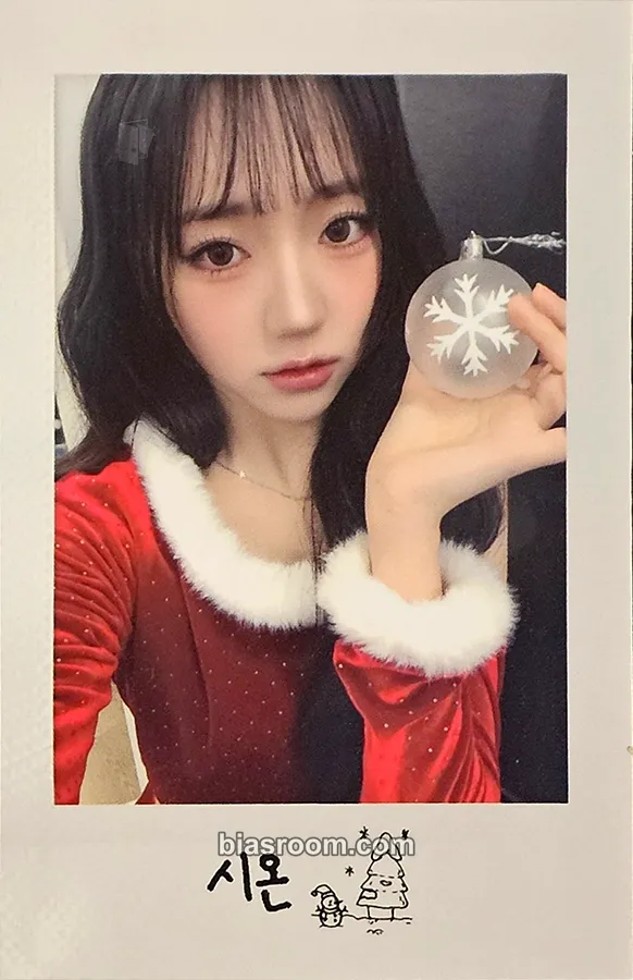 Shion Beyond Beauty Photocard - tripleS - tripleS K-pop photocard