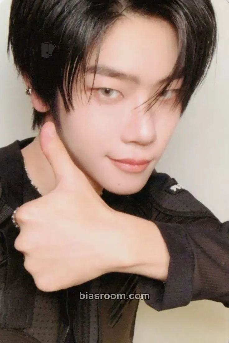 Jang Yeojun blackout Photocard - CLOSE YOUR EYES - CLOSE YOUR EYES K-pop photocard