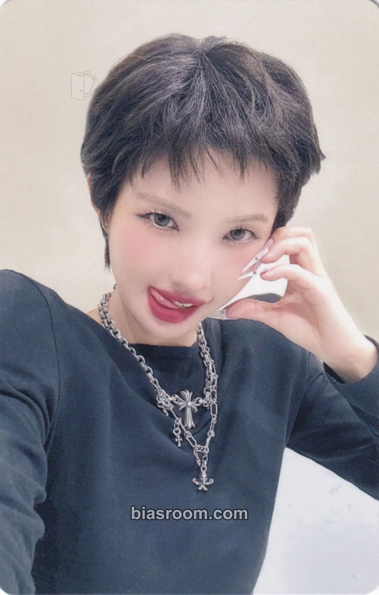 Soyeon i-dle Photocard - i-dle K-pop photocard