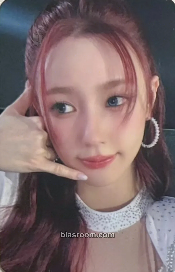 Miyeon 2 Photocard - i-dle - i-dle K-pop photocard