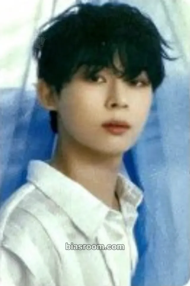 XD - UO - BLUE Album album photocard