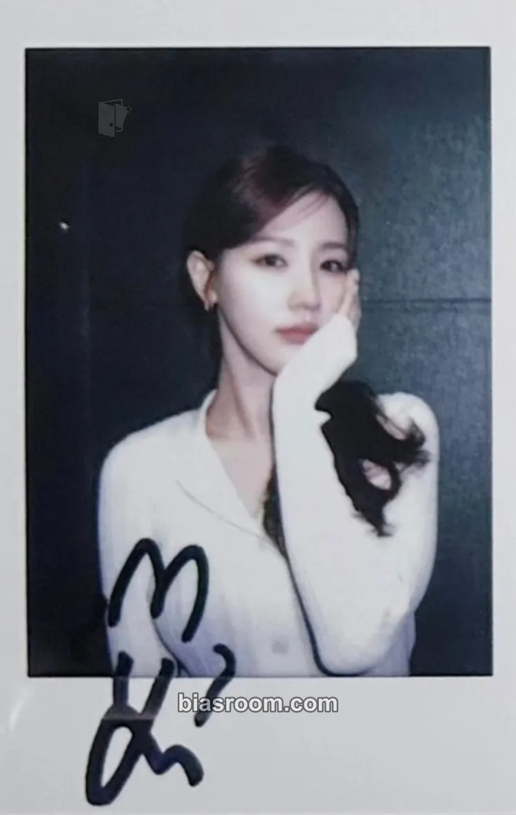 Miyeon 2 Photocard - i-dle - i-dle K-pop photocard