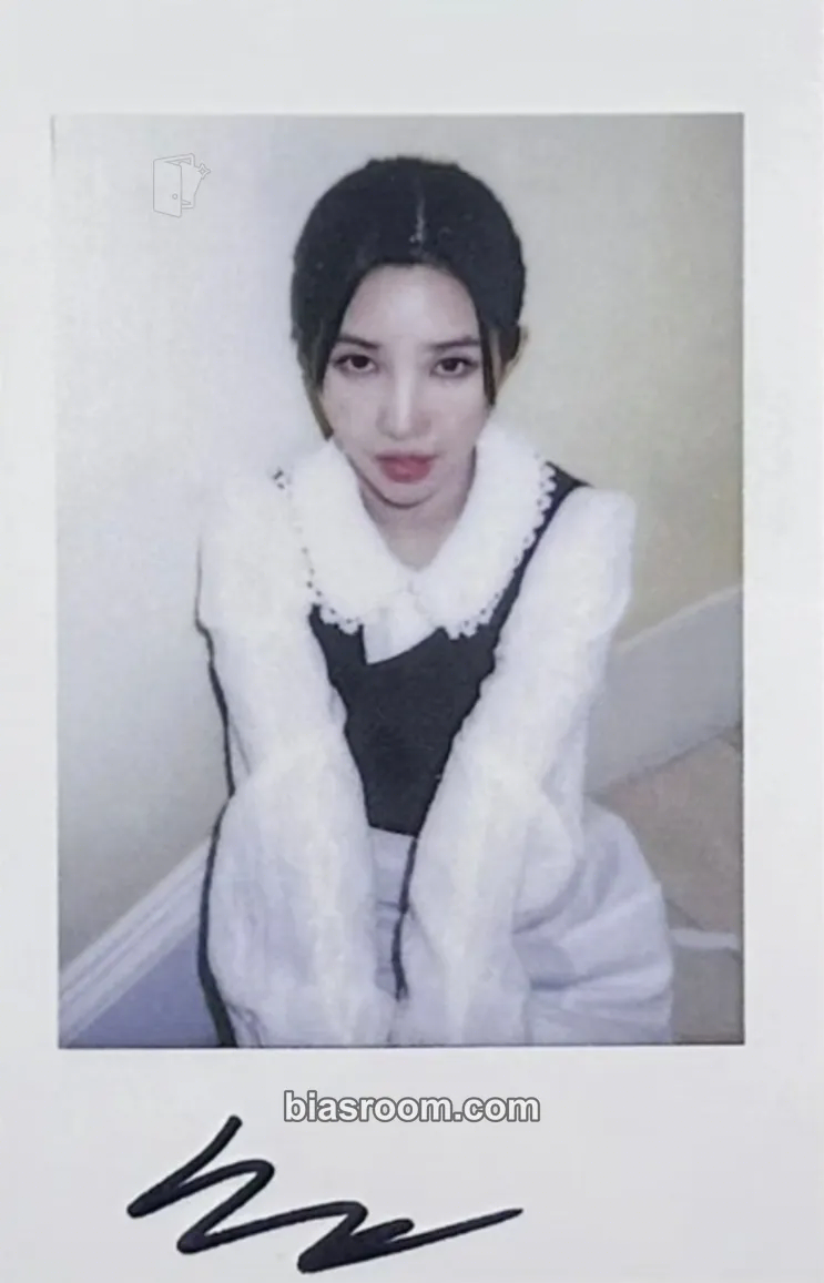 Soyeon 2 Photocard - i-dle - i-dle K-pop photocard