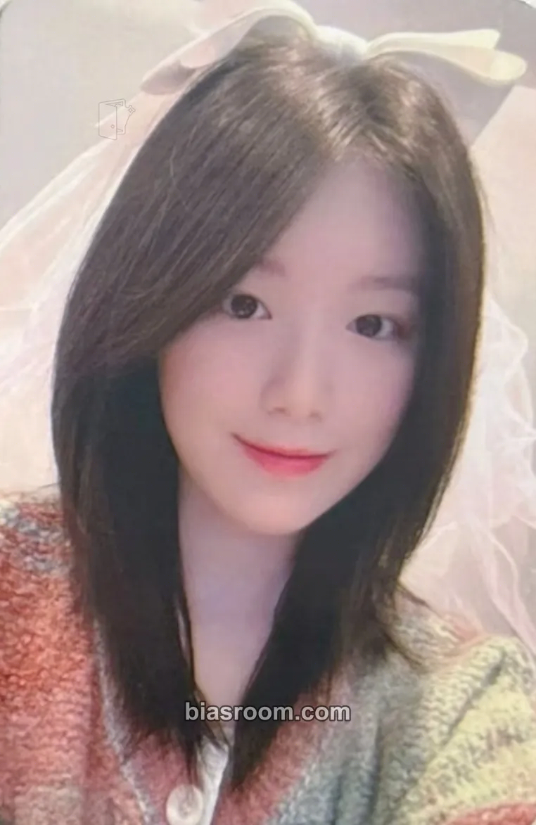 Shuhua 2 Photocard - i-dle - i-dle K-pop photocard