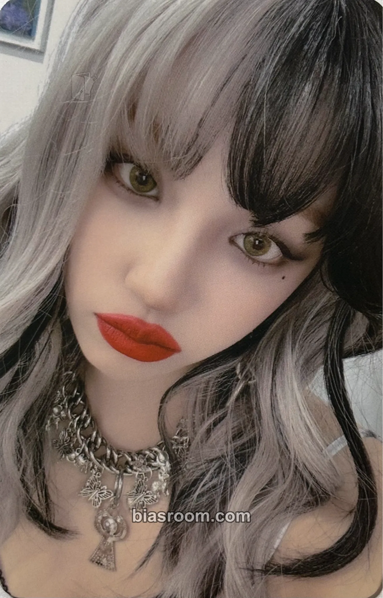 Yuqi 2 Photocard - i-dle - i-dle K-pop photocard