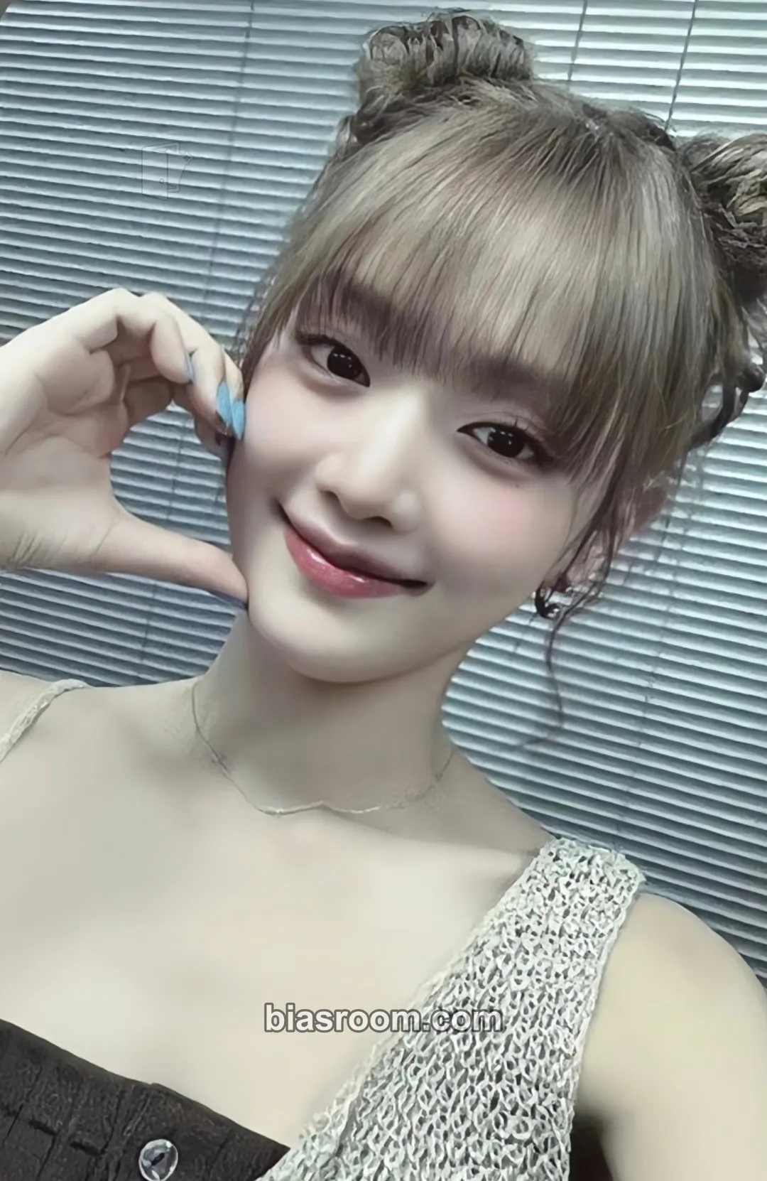 Minnie 2 Photocard - i-dle - i-dle K-pop photocard
