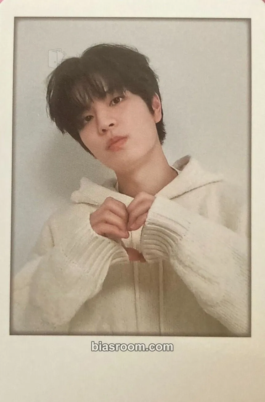 Seungmin 2024 Season's Greetings - Perfect Day with SKZ Photocard - Stray Kids - Stray Kids K-pop photocard
