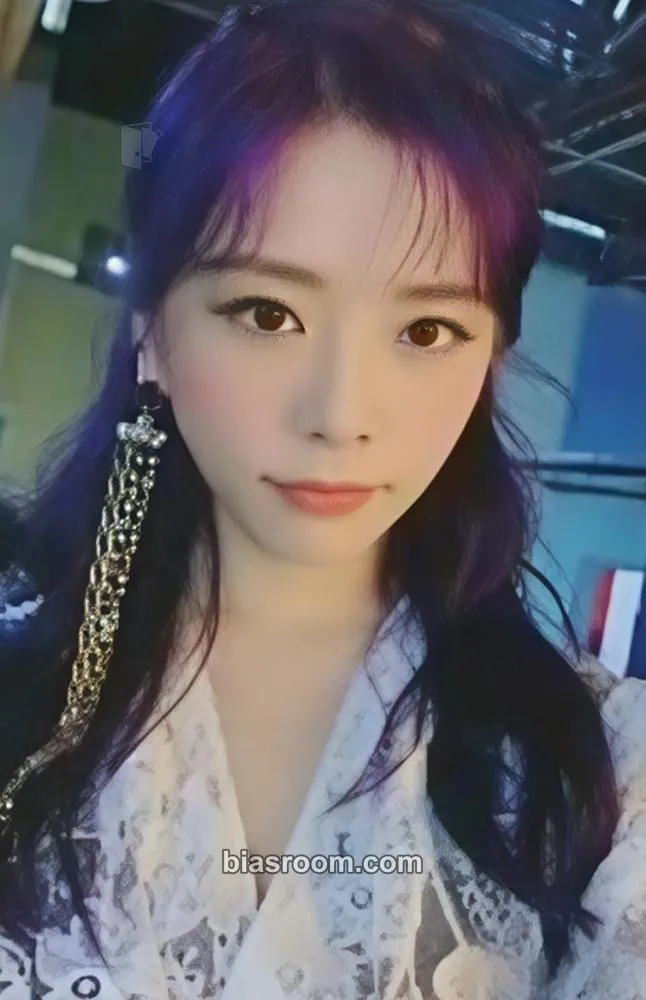 JiU Dystopia: The Tree of Language Photocard - Dreamcatcher - Dreamcatcher K-pop photocard