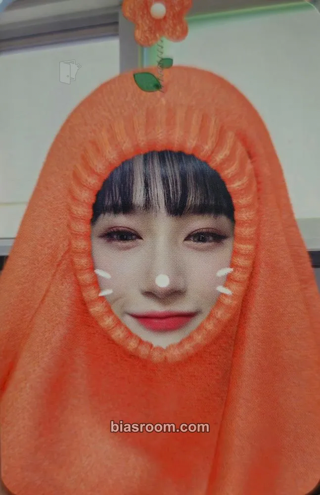 Siyeon Dystopia: The Tree of Language Photocard - Dreamcatcher - Dreamcatcher K-pop photocard