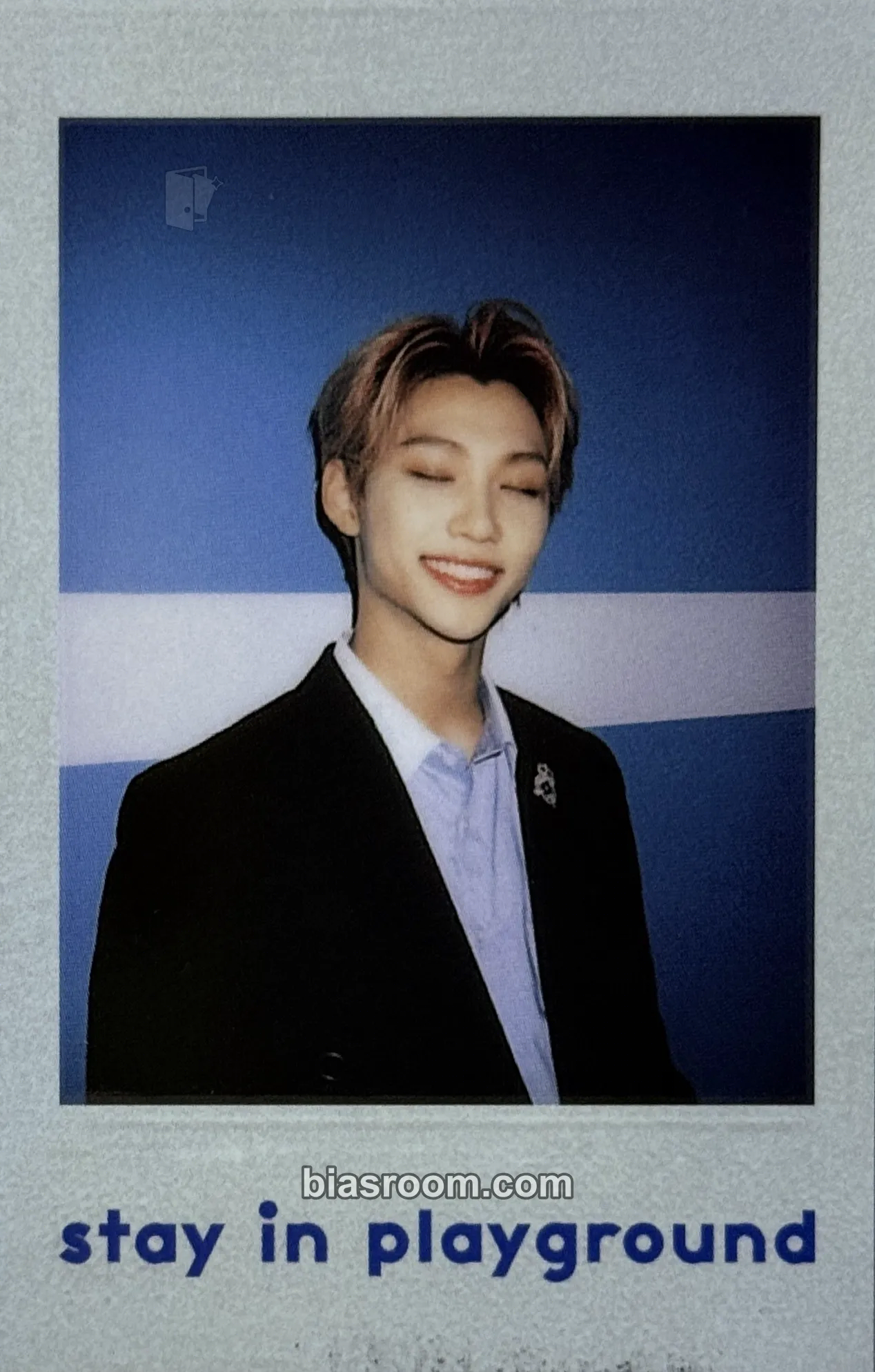 Felix 'Stay in Playground' Second Photobook 小卡- Stray Kids