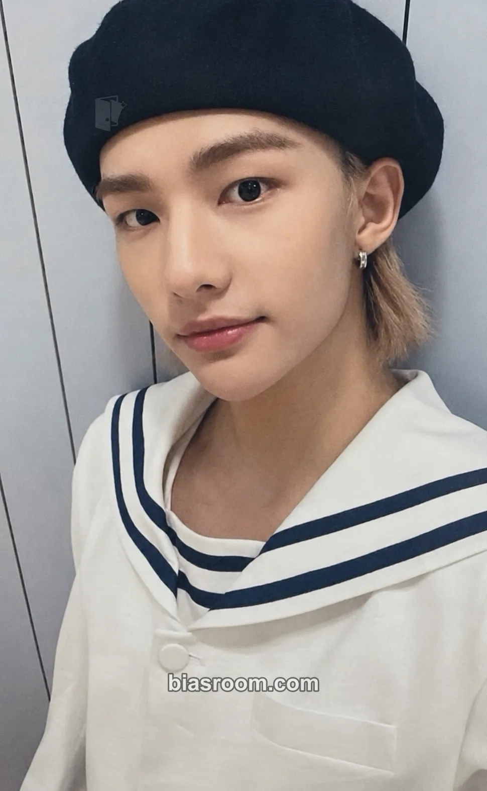 Hyunjin GO LIVE Photocard - Stray Kids - Stray Kids K-pop photocard