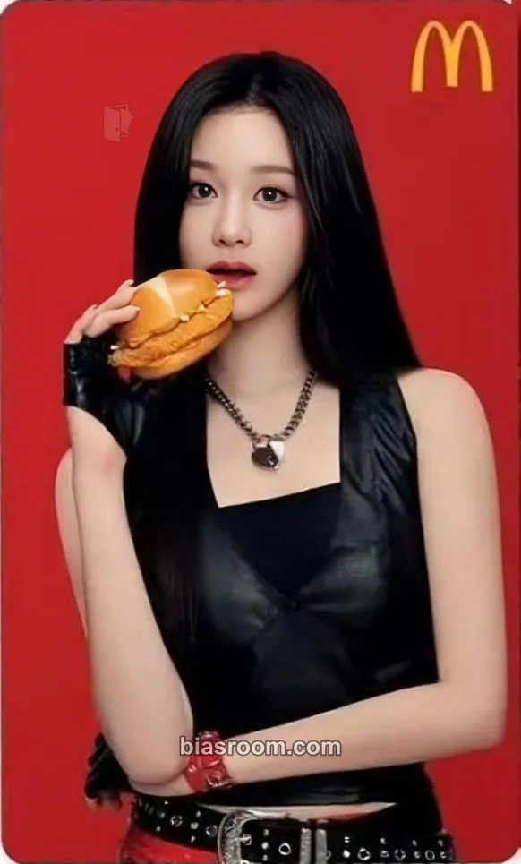 Pharita McDonald's Hong Kong x BABYMONSTER Photocard - BABYMONSTER - BABYMONSTER K-pop photocard
