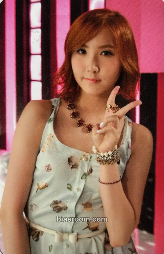 Apink - Yukyung - UNE ANNEE Album album photocard