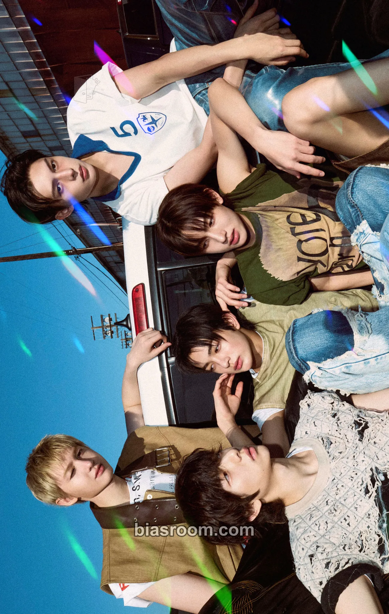 COLOR OUTSIDE THE LINES Photocard - CORTIS - CORTIS K-pop photocard