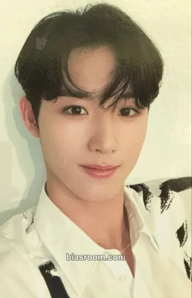 ATBO - Jeong Seunghwan - The Beginning : 開花 Album monochrome version album photocard