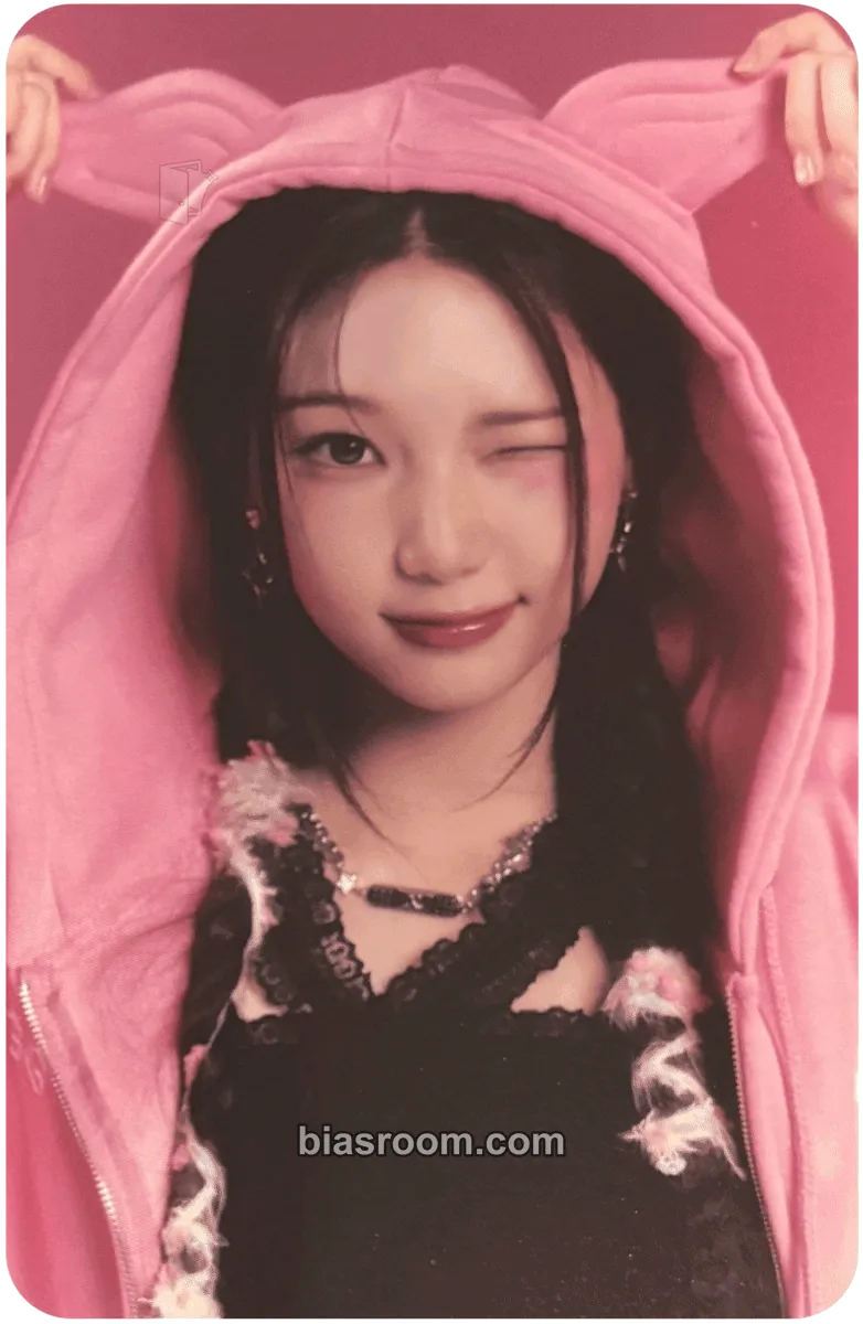 Roah BANG BANG! Photocard - Kiiras - Kiiras K-pop photocard