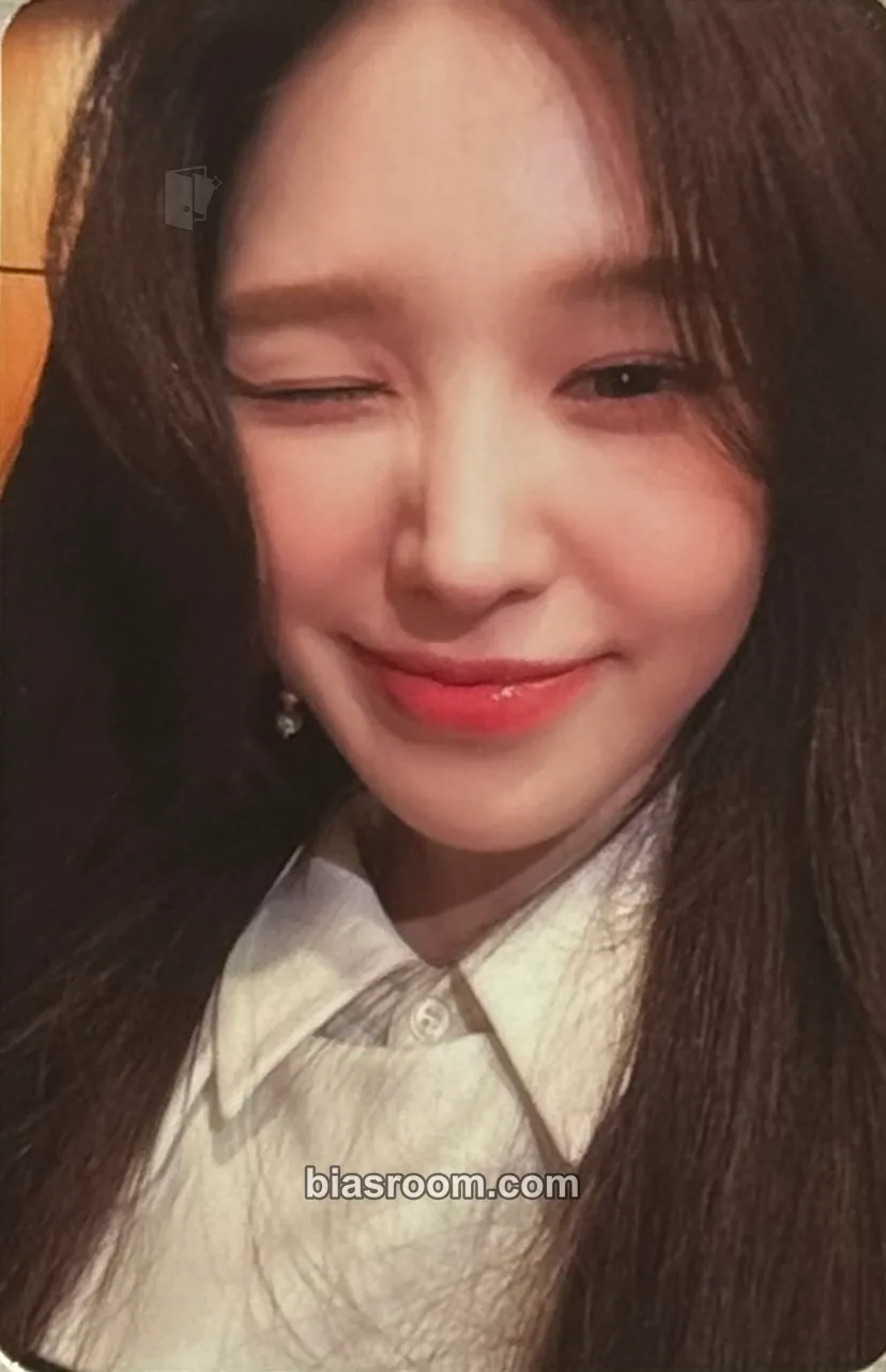 Wendy Chill Kill Photocard - Red Velvet - Red Velvet K-pop photocard