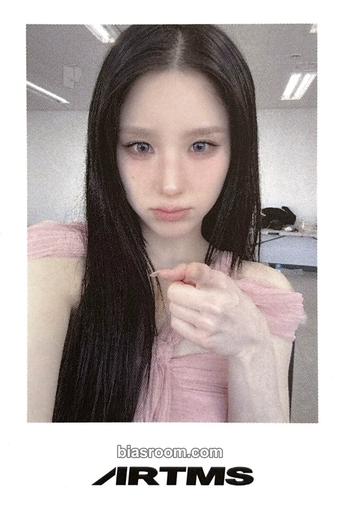 HeeJin Club Icarus Photocard - ARTMS - ARTMS K-pop photocard