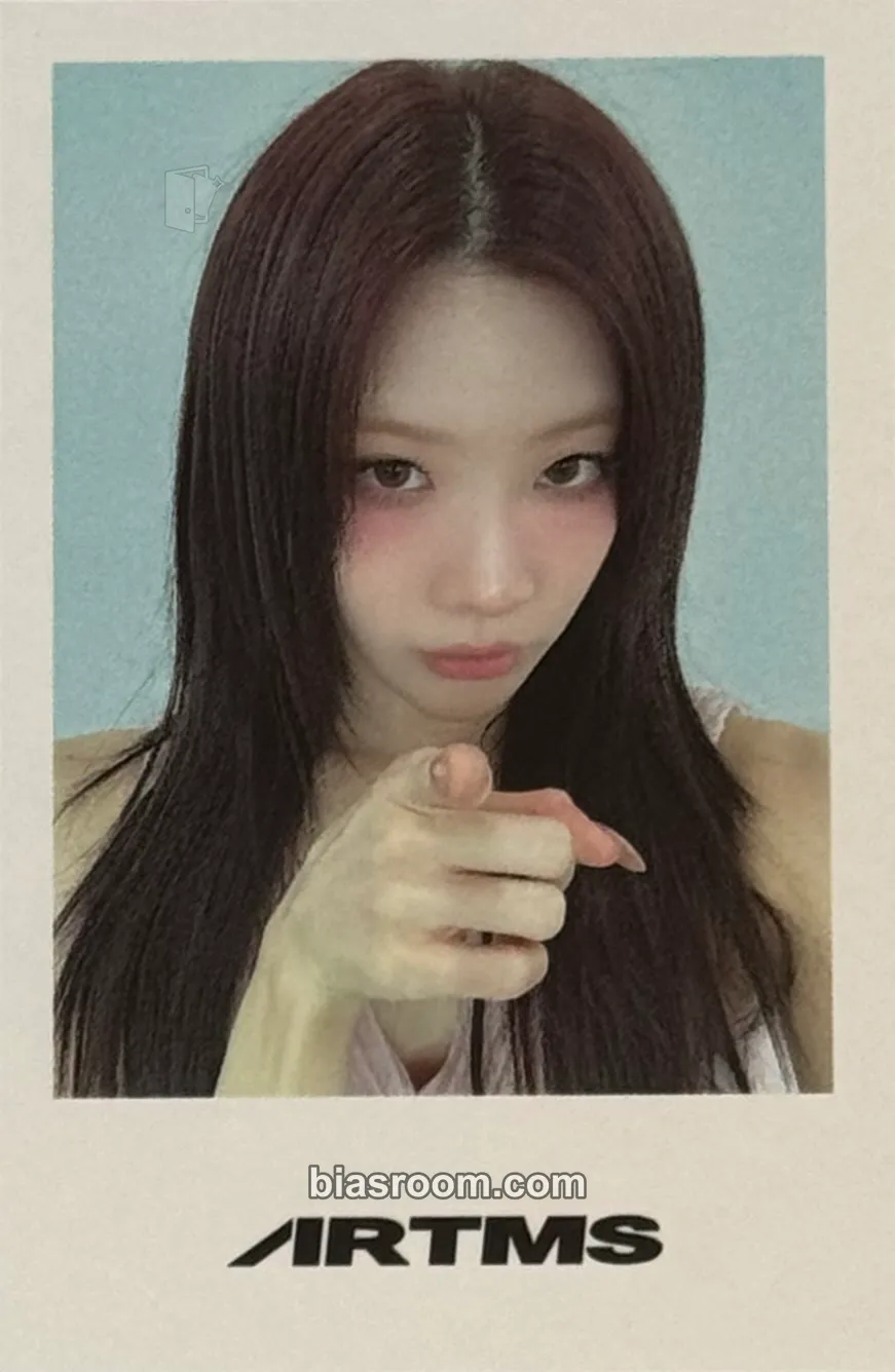 Kim Lip Club Icarus Photocard - ARTMS - ARTMS K-pop photocard