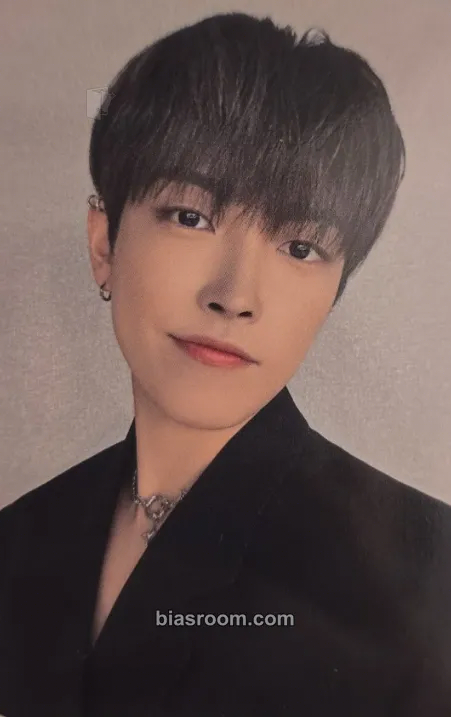 Hongjoong GOLDEN HOUR : Part.3 'In Your Fantasy Edition' Photocard - ATEEZ - ATEEZ K-pop photocard