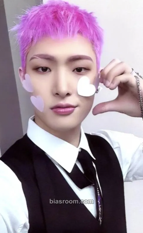 Mingi THE WORLD EP.2 : OUTLAW Photocard - ATEEZ - ATEEZ K-pop photocard
