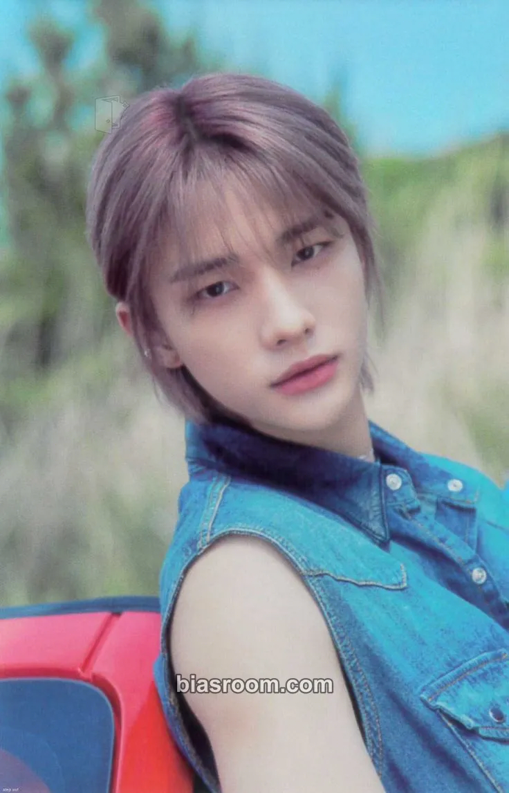 Hyunjin ‘Stay In STAY’ in Jeju Third Photobook Photocard - Stray Kids - Stray Kids K-pop photocard
