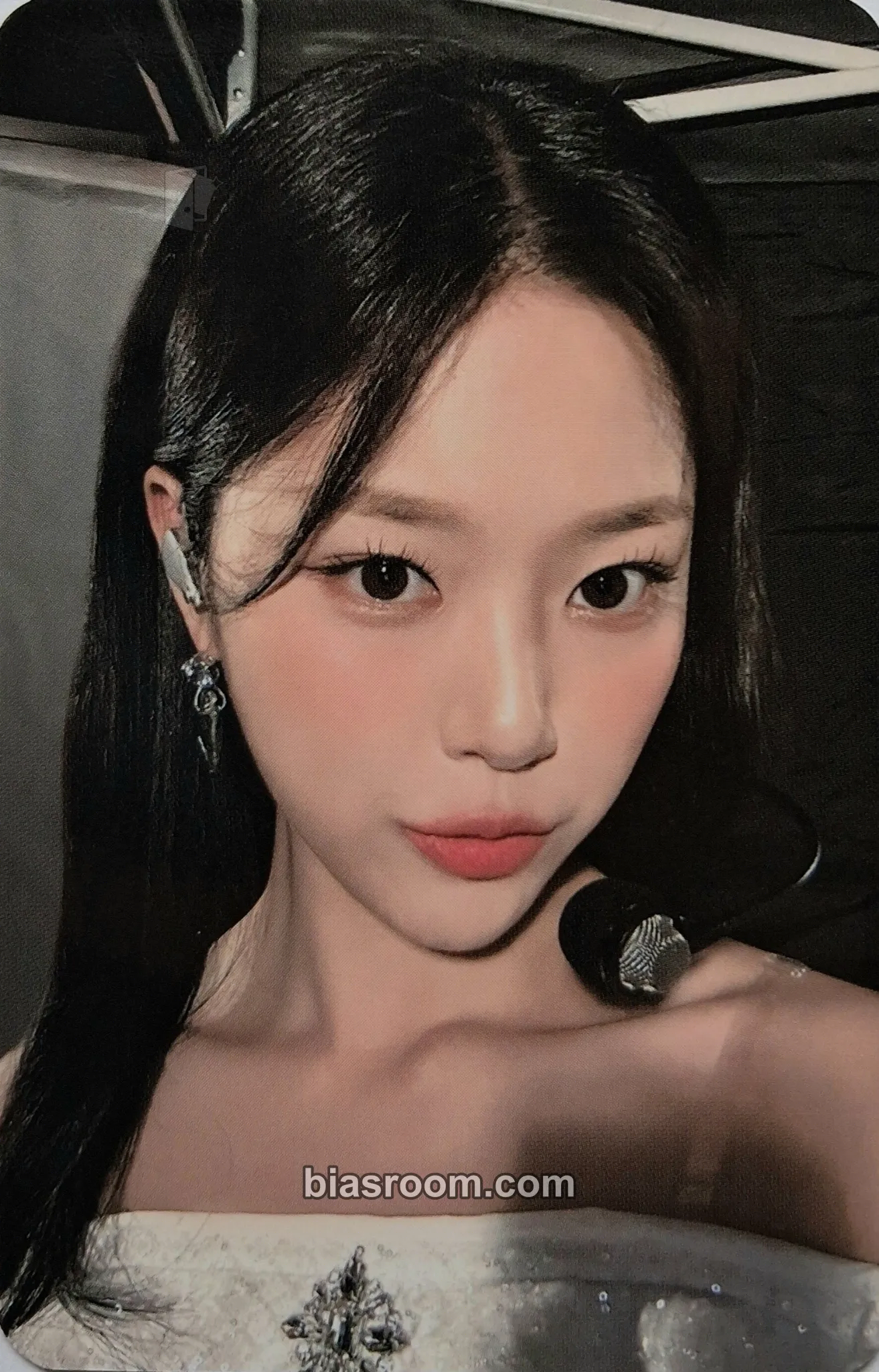 HyunJin LOONA 1st World Tour: LOONATHEWORLD Photocard - LOONA - LOONA K-pop photocard