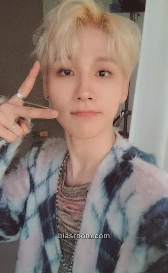 AB6IX - Woong - B:COMPLETE Album album photocard