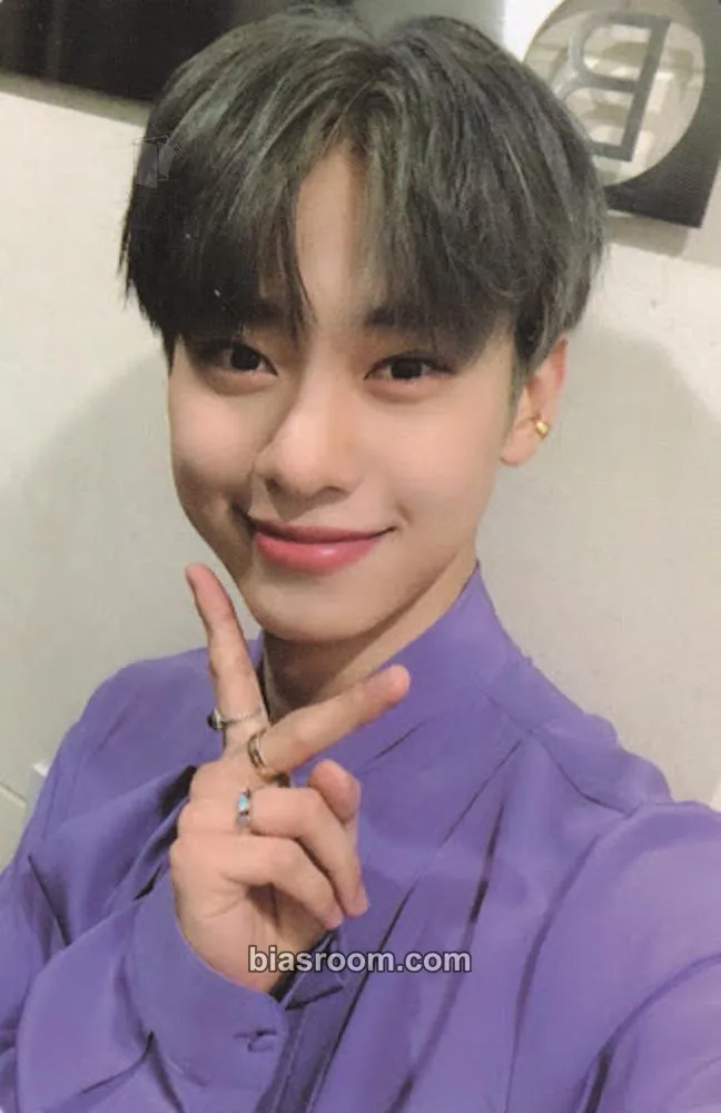 Donghyun B:COMPLETE Photocard - AB6IX - AB6IX K-pop photocard
