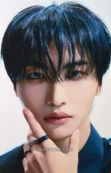 Seonghwa Ashes to Light Photocard - ATEEZ - ATEEZ K-pop photocard