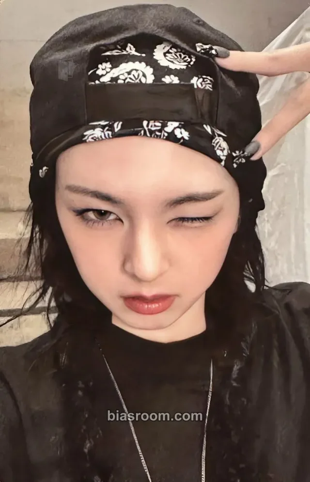 BABYMONSTER - Chiquita - MONSTIEZ MEMBERSHIP Other kit version photocard set