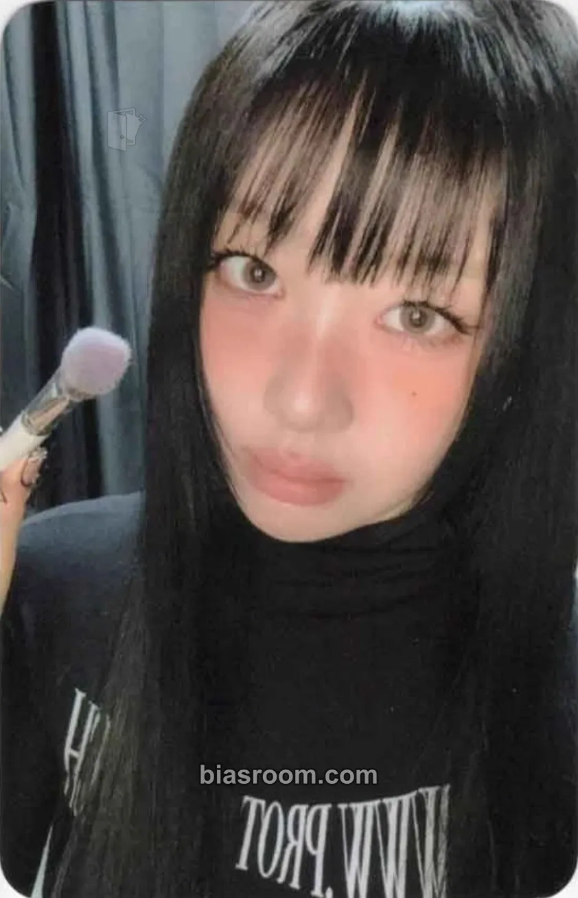 Yves Soft error Photocard - Yves - Yves K-pop photocard