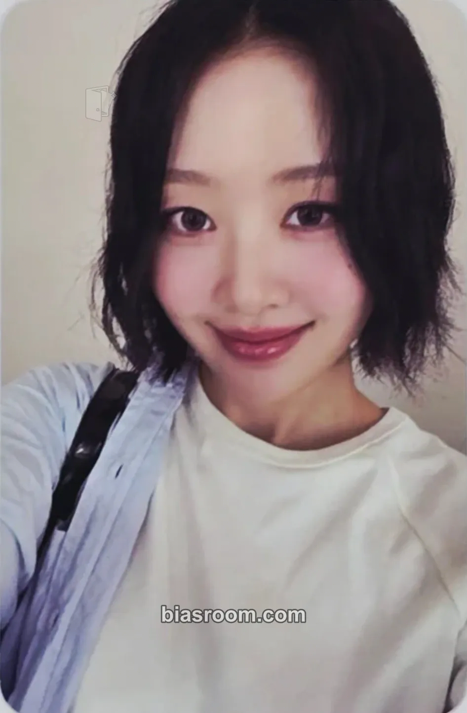 Yves Soft error Photocard - Yves - Yves K-pop photocard