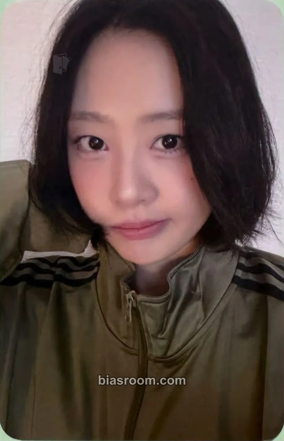 Yves Soft error Photocard - Yves - Yves K-pop photocard