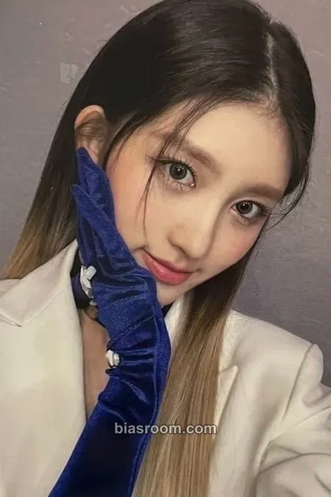 Gaeul ELEVEN Photocard - IVE - IVE K-pop photocard