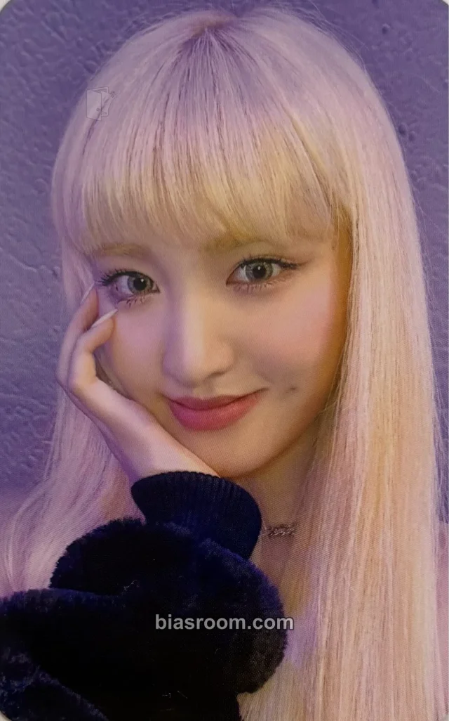 IVE - Liz - ELEVEN Album pre-order benefit (pob) shopee