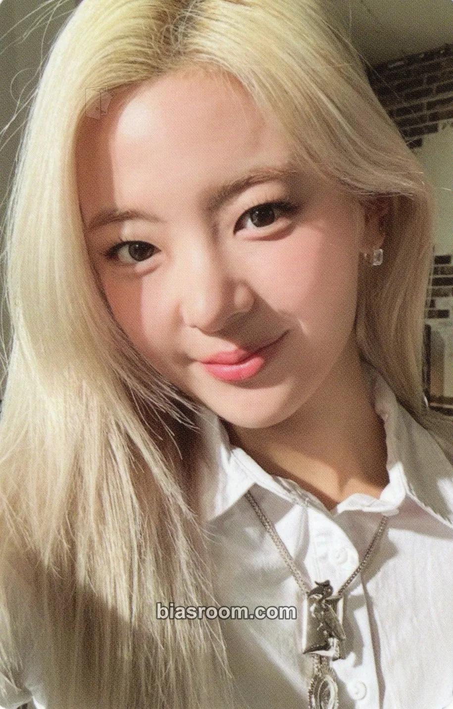 Lia ITZY Official Fanclub MIDZY 3rd Generation Photocard - ITZY - ITZY K-pop photocard