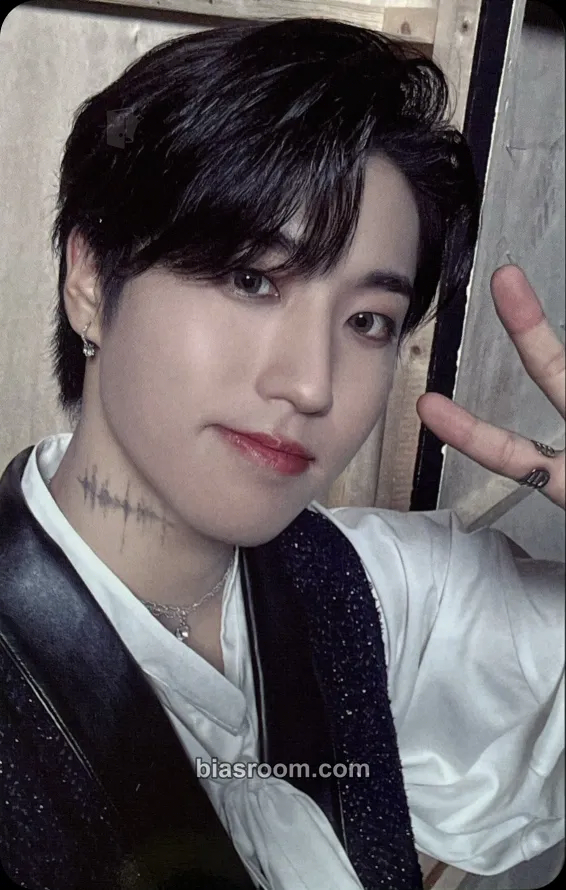 HAN Stray Kids EXHIBITION "We STAY, together" Photocard - Stray Kids - Stray Kids K-pop photocard