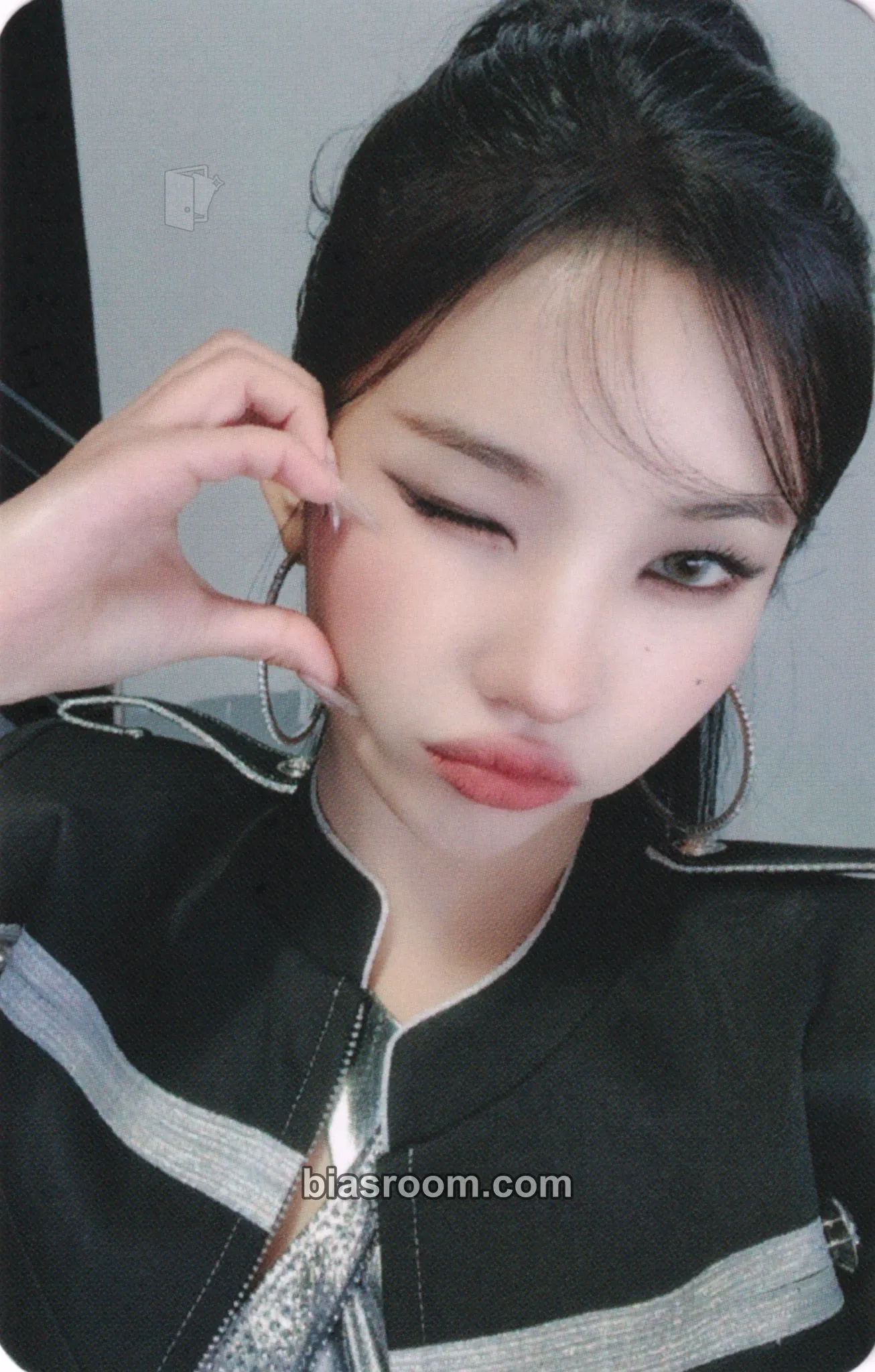 Soyeon 2 Photocard - i-dle - i-dle K-pop photocard