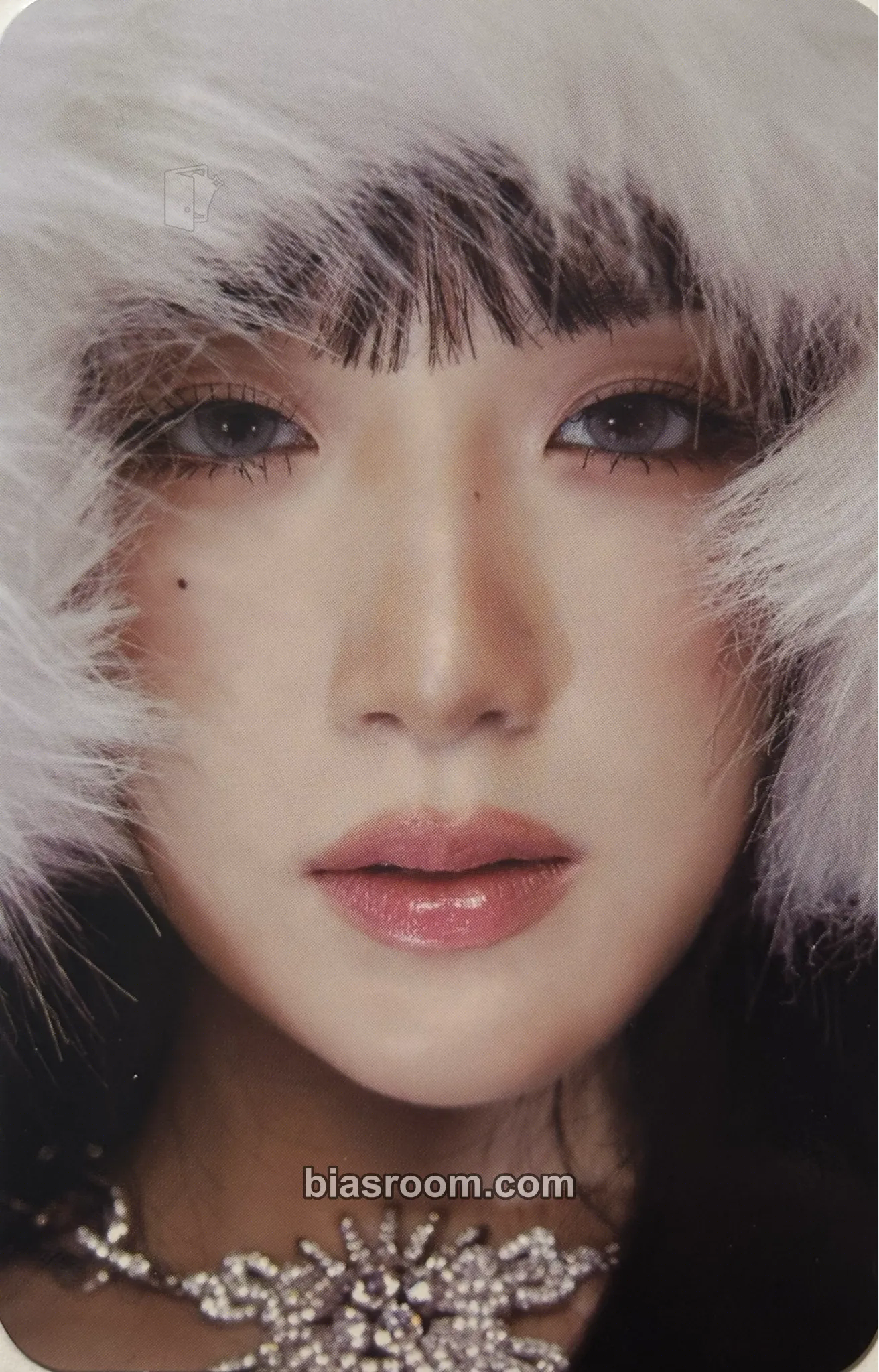 Shuhua 2 Photocard - i-dle - i-dle K-pop photocard