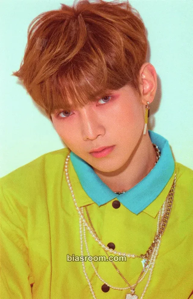 ATEEZ - Yeosang - TREASURE EP.3 : One To All Album pre-order benefit (pob) mymusictaste (mmt) illusion version