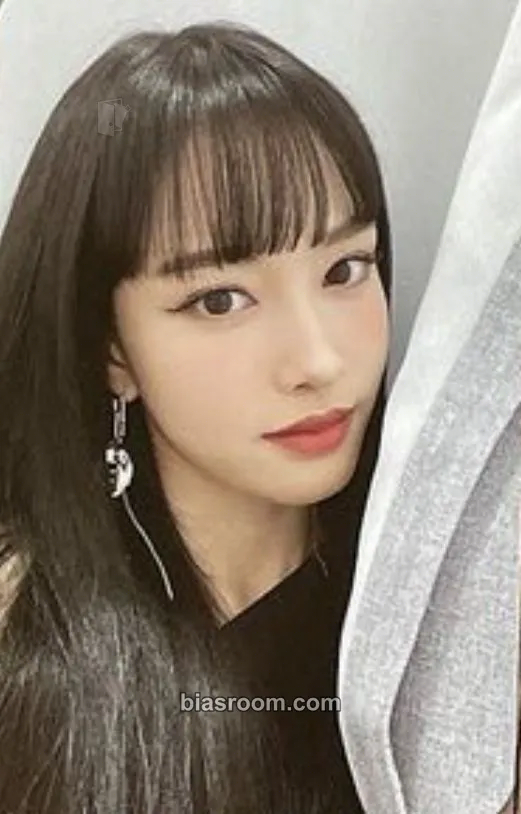 Yoon Star To A Young Culture Photocard - STAYC - STAYC K-pop photocard