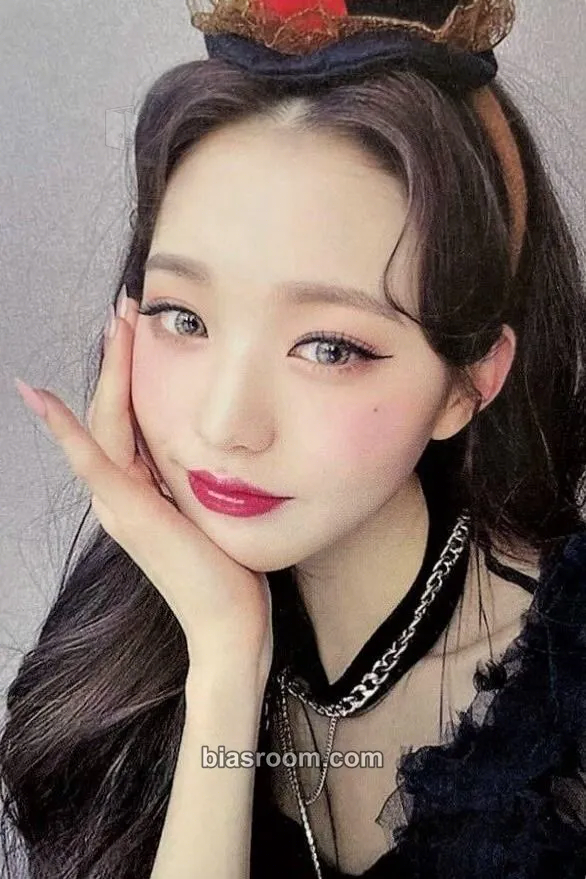 Wonyoung ELEVEN Photocard - IVE - IVE K-pop photocard