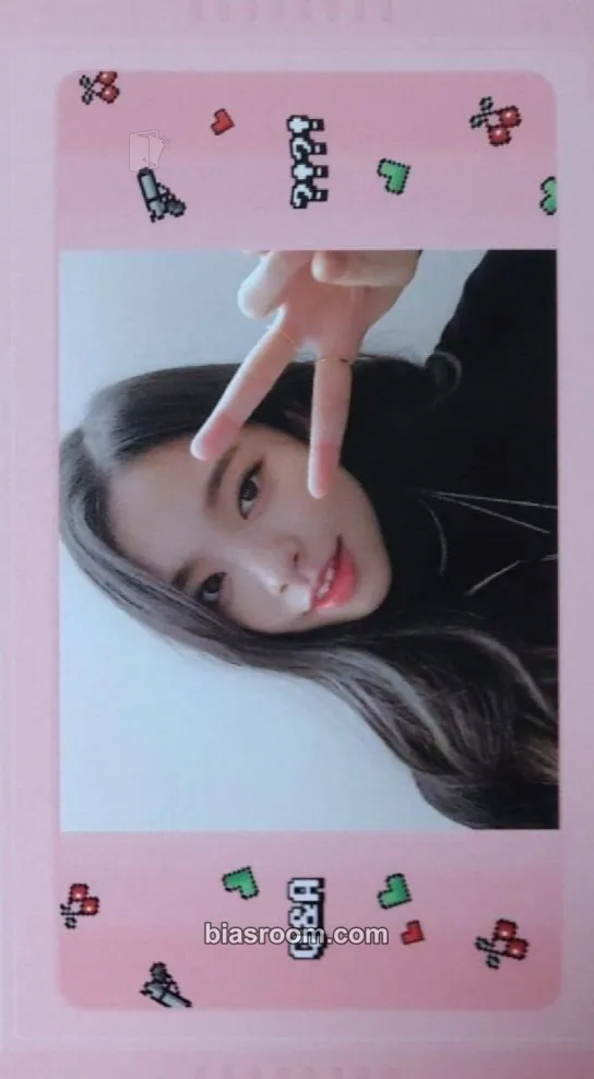 Linlin Let’s Play Cherry Bullet Photocard - Cherry Bullet - Cherry Bullet K-pop photocard