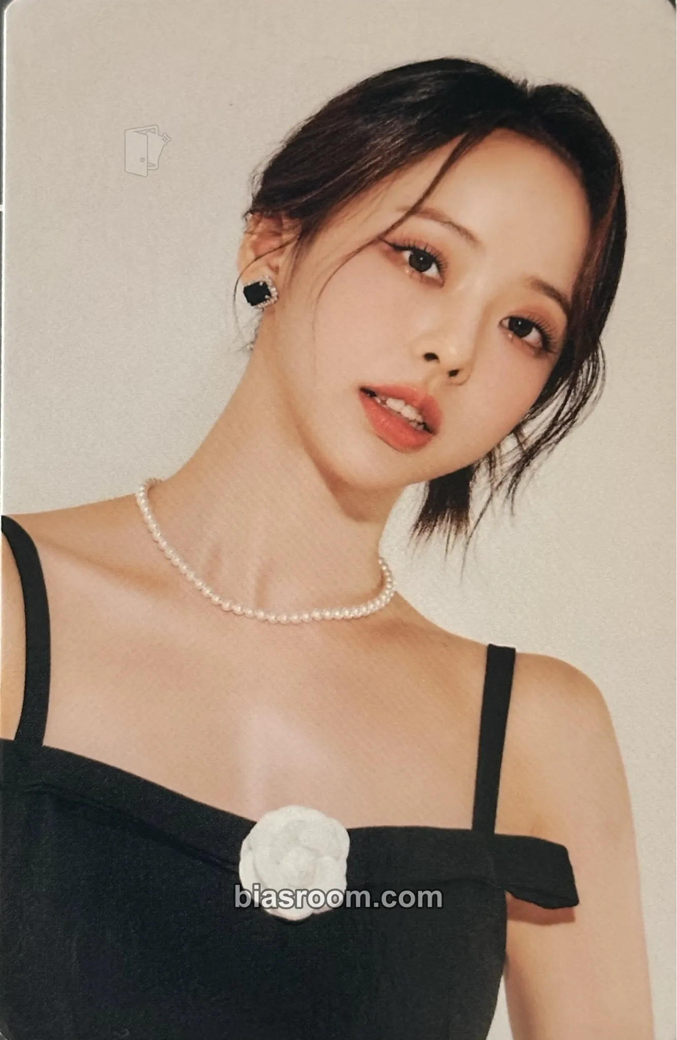 ViVi LOOK:NA Hobbyplanet: Season 1 MD Photocard - LOONA - LOONA K-pop photocard