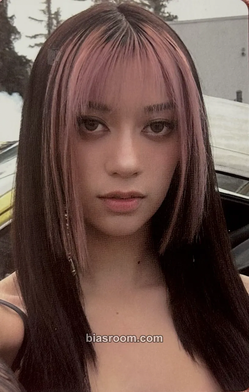 Megan BEAUTIFUL CHAOS Photocard - KATSEYE - KATSEYE K-pop photocard