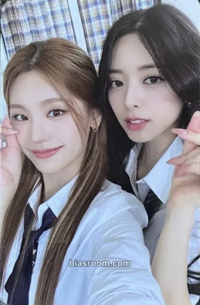 ITZY - Yeji & Yuna - Itzy official fanclub MIDZY 3rd generation Other photocard set