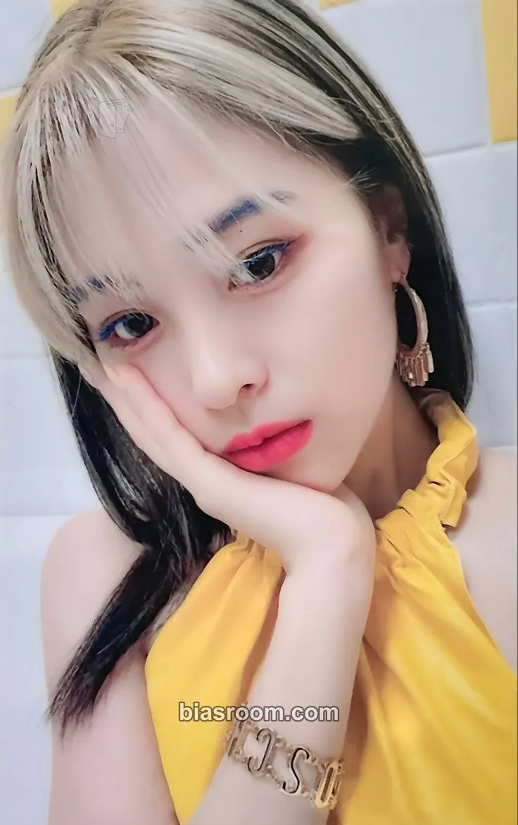 Ryujin Crazy in Love Photocard - ITZY - ITZY K-pop photocard